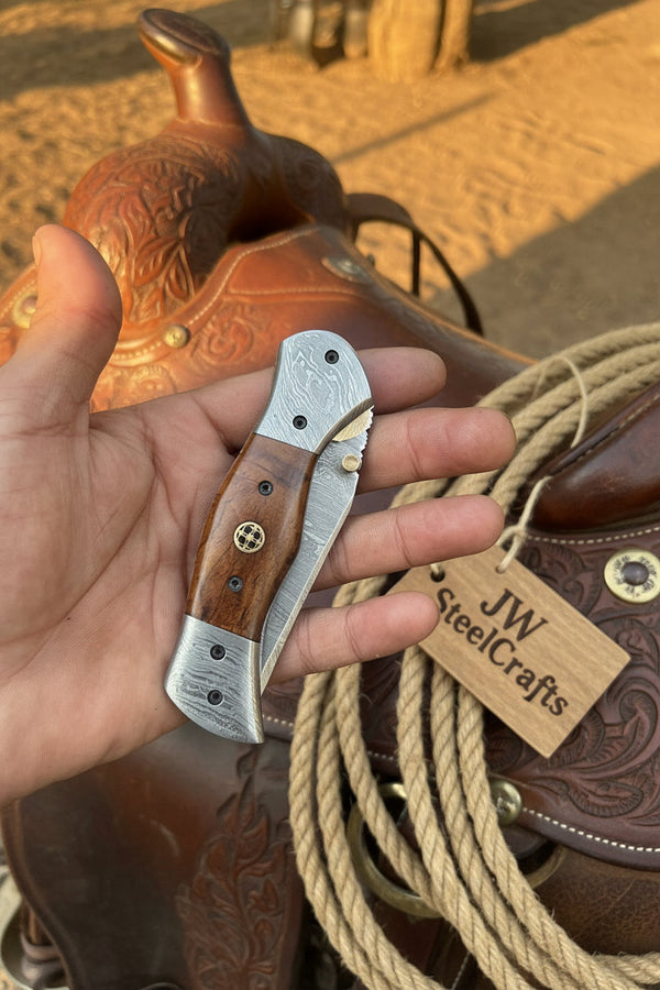Rosewood Trail Folder Knife 6
