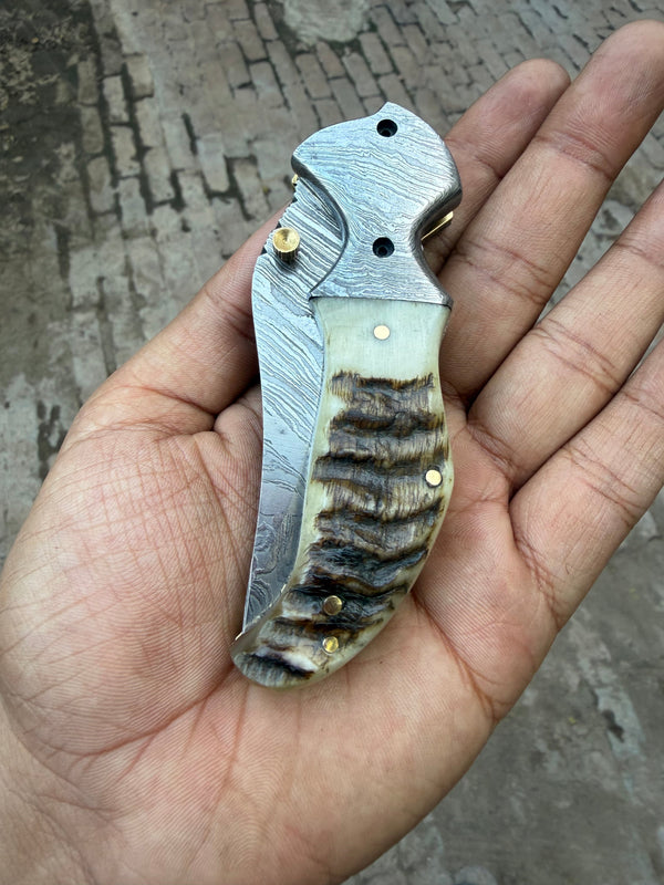 Pearlridge Damascus Folder 7