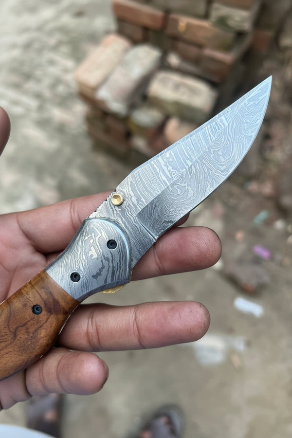 Dusty Trail Pocket Knife 7