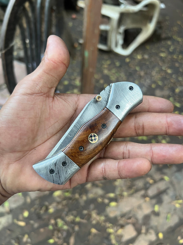 Rosewood Trail Folder Knife 6