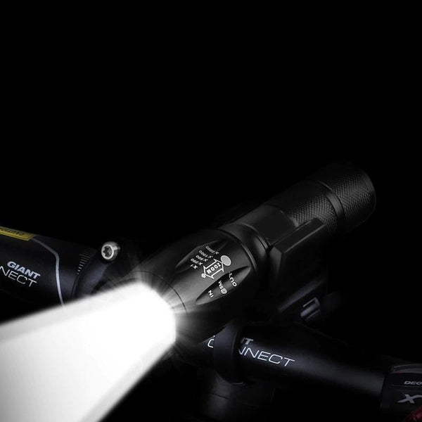 Waterproof Z45 Led Flashlight Ultra Bright Waterproof MINI Torch T6/L2/V6 zoomable 5 Modes 18650 rechargeable Battery for camping tactica Led Mini Water-Resistant Torch Light For Indoor & Outdoor Camping Hiking Accessories Gear