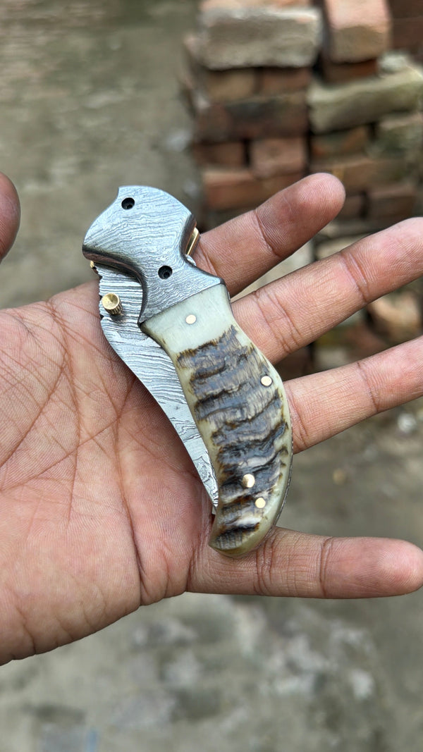 Pearlridge Damascus Folder 7