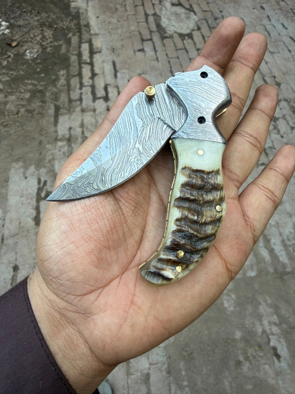 Pearlridge Damascus Folder 7